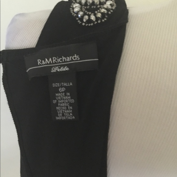 🌹2X HOST PICK🌹 R&M RICHARDS BLACK PETITE DRESS/ SIZE 6P - Picture 4 of 5
